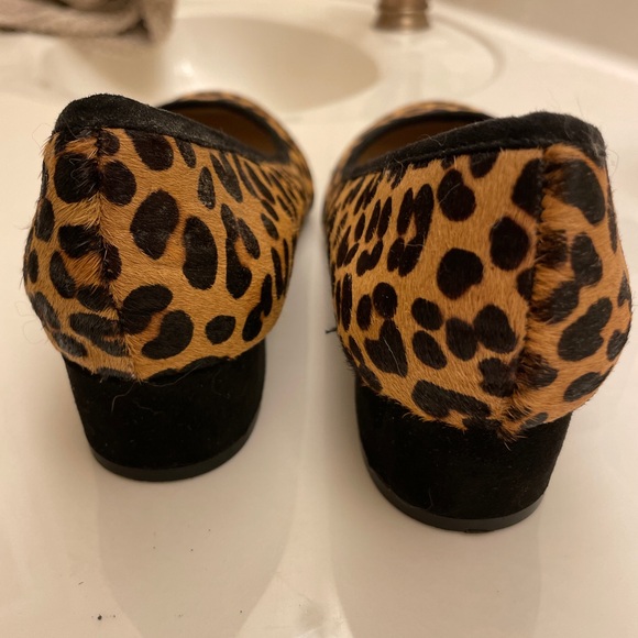 Leopard flats! Barely worn - Picture 6 of 6
